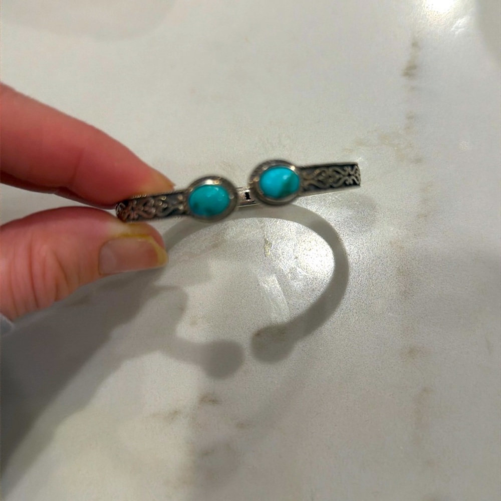 Sterling silver bracelet with turquoise stones